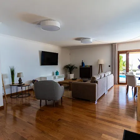 Galvao House Experience فيلة *