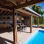 Villa Galvao House Experience *