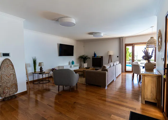 Galvao House Experience Vila *